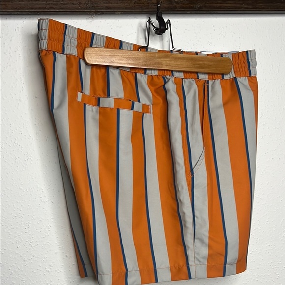 NWT SHORTS Arizona Jean Company Orange and Gray Athletic Striped Shorts - Picture 7 of 7